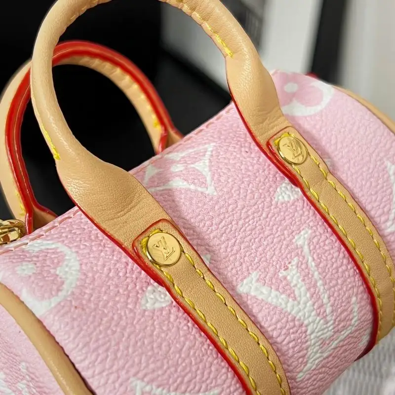 LV keyring lyh67 (9)